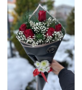 İthal 5 Gül Buketi
