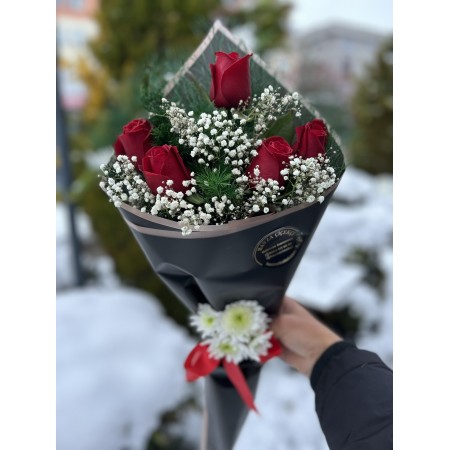 İthal 5 Gül Buketi