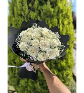 25 İthal Gül Buketi