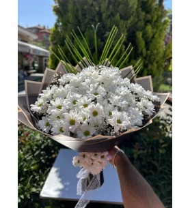 Özel Süslemeli Papatya Buketi