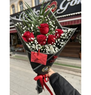 5 Gül Buketi