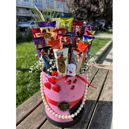 Kutuda Mega Çikolata Tasarım