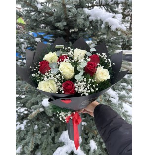 İthal Beyaz Kırmızı Gül Buketi