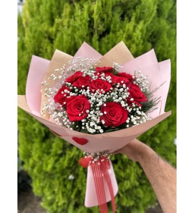 10 İthal Özel Gül Buketi
