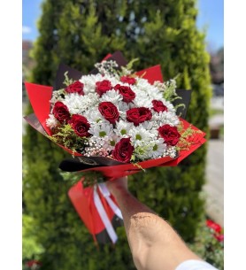 Mega İthal Gül Papatya Buketi
