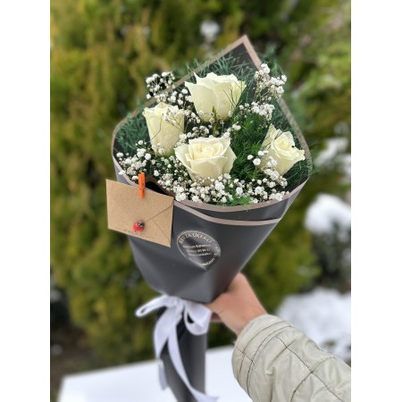 4 İthal Beyaz Gül Buketi